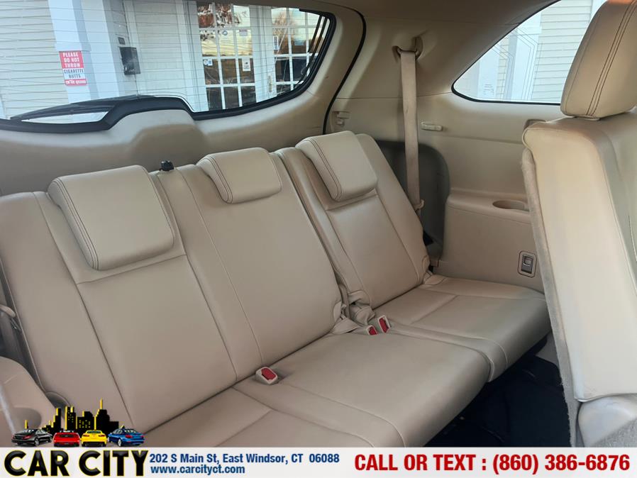 2015 Toyota Highlander AWD 4dr V6 XLE (Natl), available for sale in East Windsor, Connecticut | Car City LLC. East Windsor, Connecticut 2015 Toyota Highlander AWD 4dr V6 XLE (Natl), available for sale in East Windsor, Connecticut | Car City LLC. East Windsor, Connecticut
