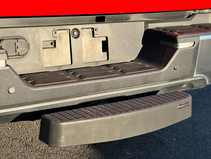 2022 Toyota Tundra 4WD Limited CrewMax 5.5'' Bed (Natl), available for sale in Hillside, New Jersey | Champion Auto Hillside. Hillside, New Jersey 2022 Toyota Tundra 4WD Limited CrewMax 5.5'' Bed (Natl), available for sale in Hillside, New Jersey | Champion Auto Hillside. Hillside, New Jersey