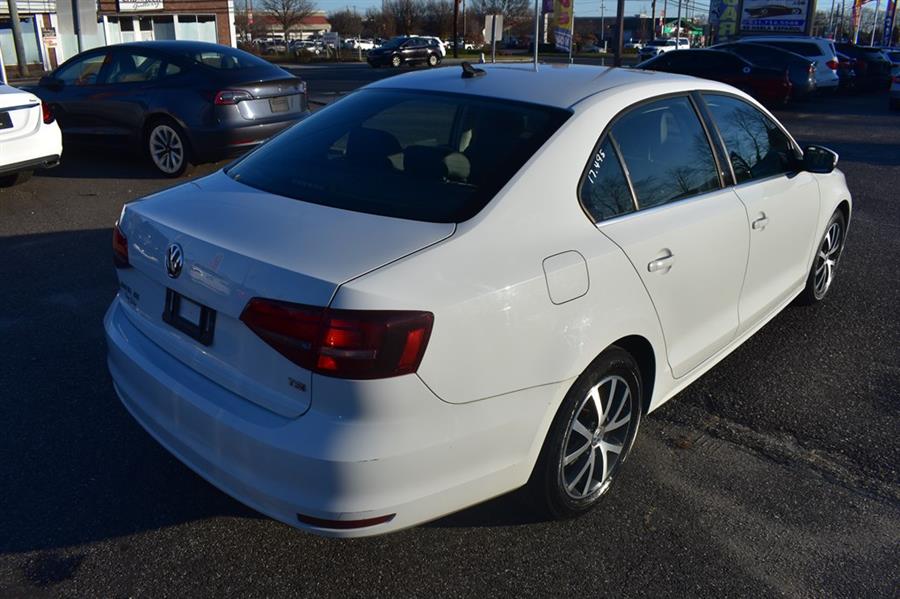 2017 Volkswagen Jetta SE photo 7