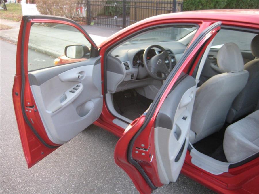 2009 Toyota Corolla LE 4dr Sedan 4A, available for sale in Massapequa, New York | Rite Choice Auto Inc.. Massapequa, New York 2009 Toyota Corolla LE 4dr Sedan 4A, available for sale in Massapequa, New York | Rite Choice Auto Inc.. Massapequa, New York