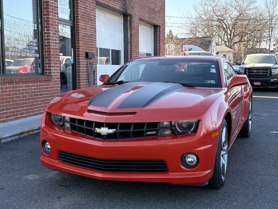 Used Chevrolet Camaro 2dr Cpe 1SS 2010 | Longmeadow Motor Cars. ENFIELD, Connecticut