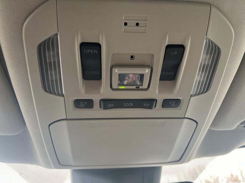2021 Toyota Highlander XLE, available for sale in Maple Shade, New Jersey | Car Revolution. Maple Shade, New Jersey 2021 Toyota Highlander XLE, available for sale in Maple Shade, New Jersey | Car Revolution. Maple Shade, New Jersey