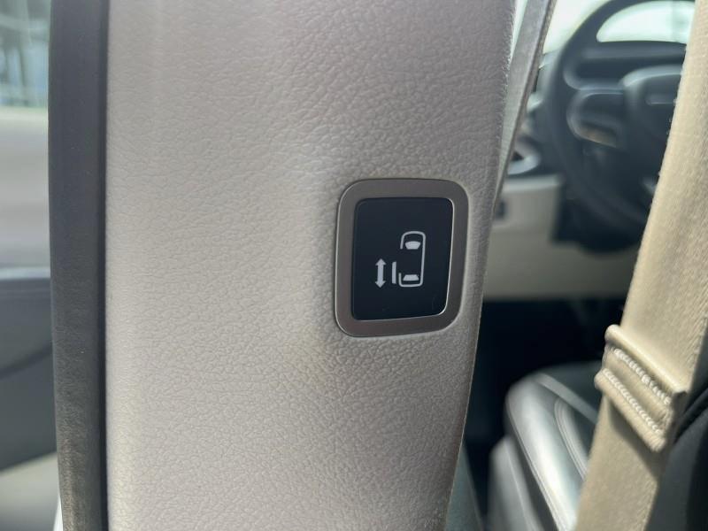 2022 Chrysler Pacifica Touring L, available for sale in Maple Shade, New Jersey | Car Revolution. Maple Shade, New Jersey 2022 Chrysler Pacifica Touring L, available for sale in Maple Shade, New Jersey | Car Revolution. Maple Shade, New Jersey