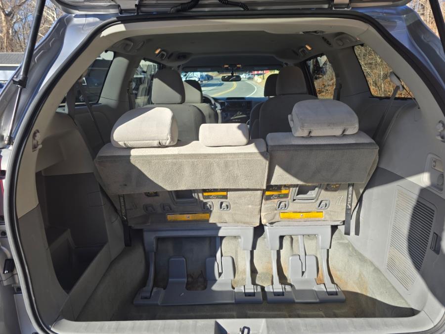 2012 Toyota Sienna 5dr 7-Pass Van V6 LE AWD (Natl), available for sale in Bloomingdale, New Jersey | Bloomingdale Auto Group. Bloomingdale, New Jersey 2012 Toyota Sienna 5dr 7-Pass Van V6 LE AWD (Natl), available for sale in Bloomingdale, New Jersey | Bloomingdale Auto Group. Bloomingdale, New Jersey