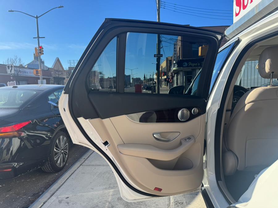 2018 Mercedes-Benz GLC GLC 300 4MATIC SUV, available for sale in Jamaica, New York | Sunrise Autoland. Jamaica, New York 2018 Mercedes-Benz GLC GLC 300 4MATIC SUV, available for sale in Jamaica, New York | Sunrise Autoland. Jamaica, New York