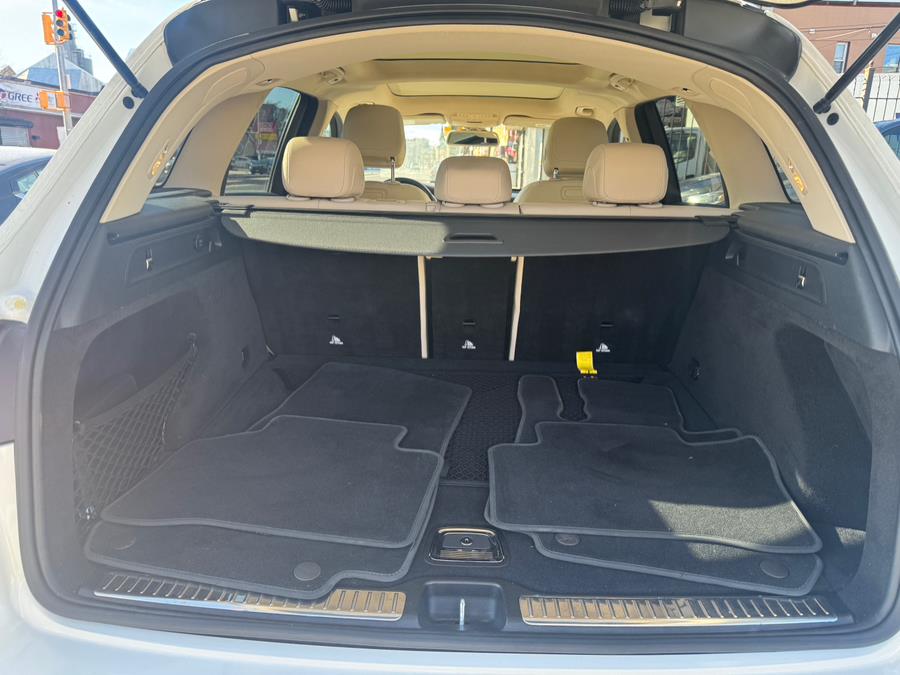 2018 Mercedes-Benz GLC GLC 300 4MATIC SUV, available for sale in Jamaica, New York | Sunrise Autoland. Jamaica, New York 2018 Mercedes-Benz GLC GLC 300 4MATIC SUV, available for sale in Jamaica, New York | Sunrise Autoland. Jamaica, New York