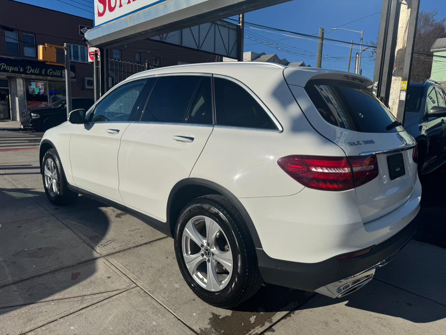 2018 Mercedes-Benz GLC GLC 300 4MATIC SUV, available for sale in Jamaica, New York | Sunrise Autoland. Jamaica, New York 2018 Mercedes-Benz GLC GLC 300 4MATIC SUV, available for sale in Jamaica, New York | Sunrise Autoland. Jamaica, New York