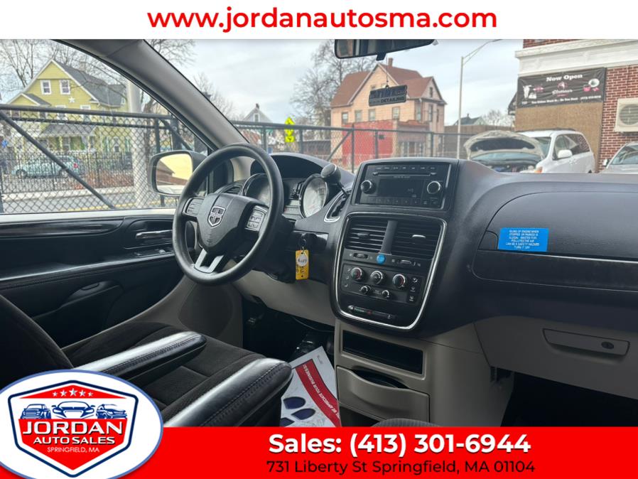 2013 Dodge Grand Caravan 4dr Wgn SE, available for sale in Springfield, Massachusetts | Jordan Auto Sales. Springfield, Massachusetts 2013 Dodge Grand Caravan 4dr Wgn SE, available for sale in Springfield, Massachusetts | Jordan Auto Sales. Springfield, Massachusetts