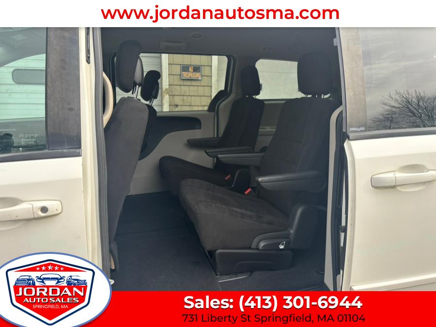 2013 Dodge Grand Caravan 4dr Wgn SE, available for sale in Springfield, Massachusetts | Jordan Auto Sales. Springfield, Massachusetts 2013 Dodge Grand Caravan 4dr Wgn SE, available for sale in Springfield, Massachusetts | Jordan Auto Sales. Springfield, Massachusetts