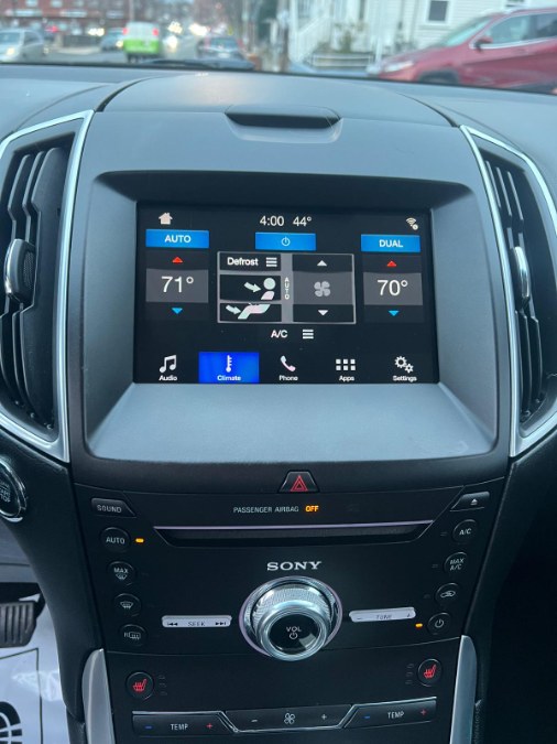 2017 Ford Edge Titanium AWD, available for sale in Peabody, Massachusetts | New Star Motors. Peabody, Massachusetts 2017 Ford Edge Titanium AWD, available for sale in Peabody, Massachusetts | New Star Motors. Peabody, Massachusetts
