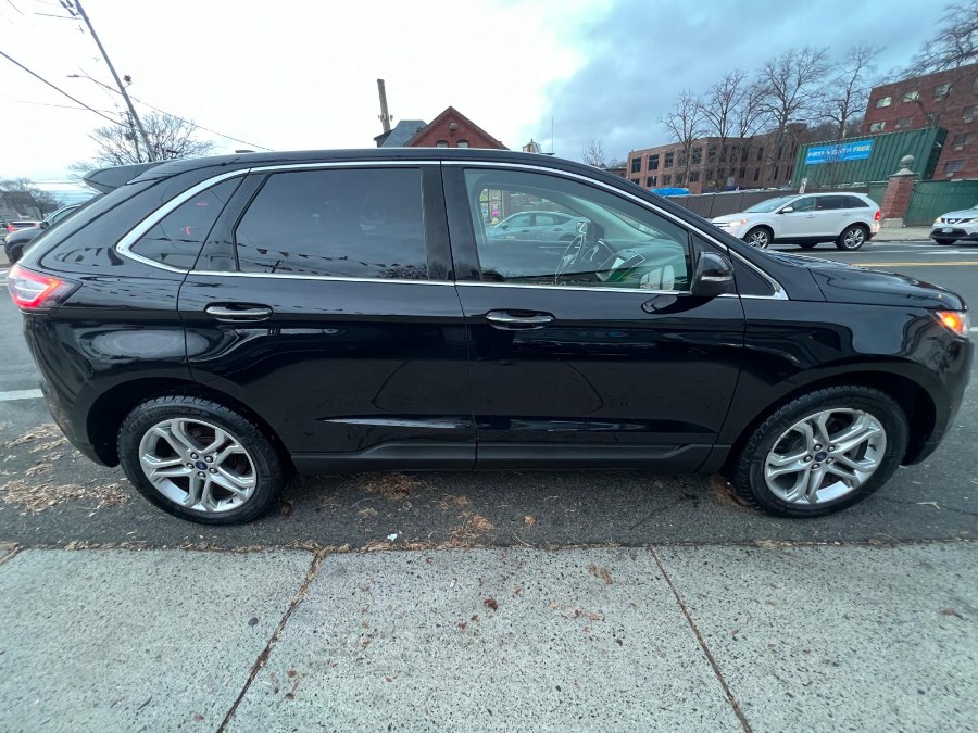 2017 Ford Edge Titanium AWD, available for sale in Peabody, Massachusetts | New Star Motors. Peabody, Massachusetts 2017 Ford Edge Titanium AWD, available for sale in Peabody, Massachusetts | New Star Motors. Peabody, Massachusetts
