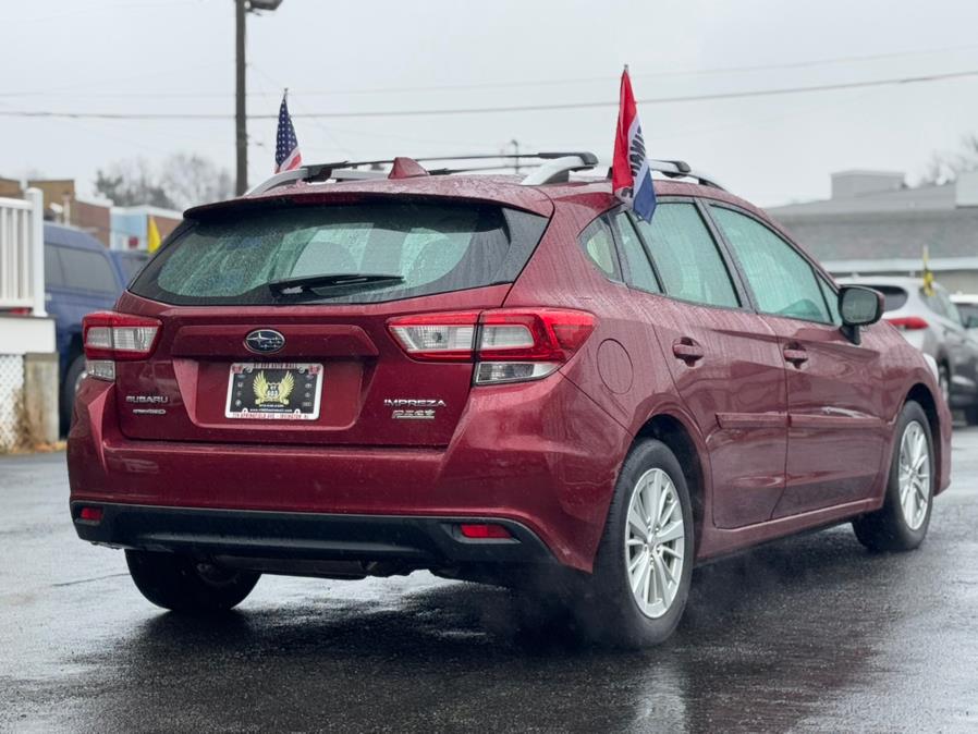 2017 Subaru Impreza Premium photo 6