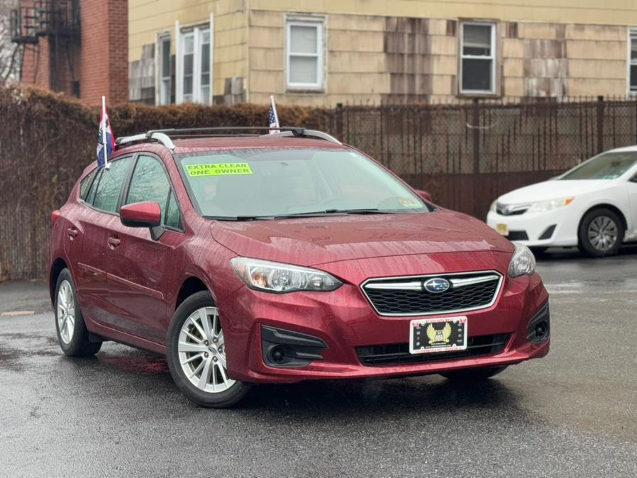 2017 Subaru Impreza Premium photo 2