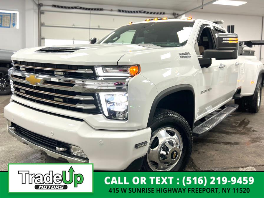 2022 Chevrolet Silverado 3500HD High Country photo 3