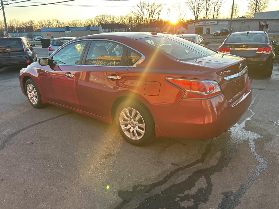 2015 Nissan Altima 4dr Sdn I4 2.5 S, available for sale in South Windsor , Connecticut | Ful-line Auto LLC. South Windsor , Connecticut 2015 Nissan Altima 4dr Sdn I4 2.5 S, available for sale in South Windsor , Connecticut | Ful-line Auto LLC. South Windsor , Connecticut