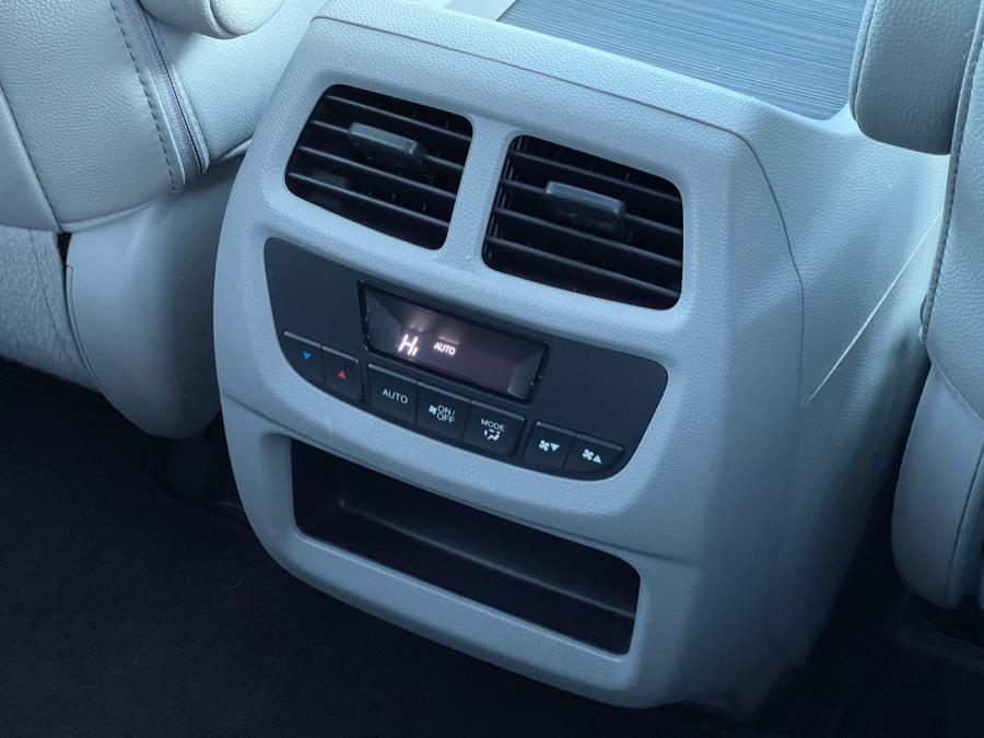 2018 Honda Pilot EX-L AWD, available for sale in Irvington , New Jersey | Auto Haus of Irvington Corp. Irvington , New Jersey 2018 Honda Pilot EX-L AWD, available for sale in Irvington , New Jersey | Auto Haus of Irvington Corp. Irvington , New Jersey