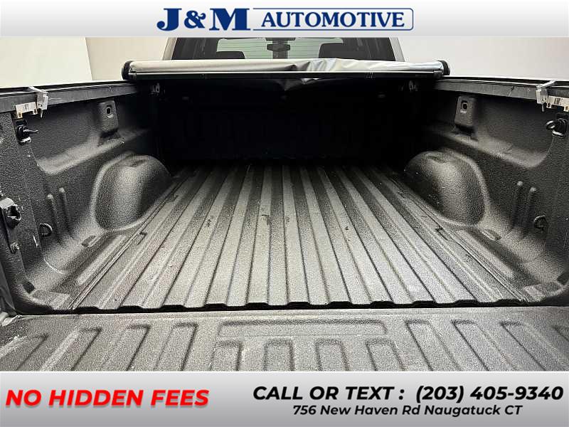 2017 GMC Sierra 1500 SLE, available for sale in Naugatuck, Connecticut | J&M Automotive Sls&Svc LLC. Naugatuck, Connecticut 2017 GMC Sierra 1500 SLE, available for sale in Naugatuck, Connecticut | J&M Automotive Sls&Svc LLC. Naugatuck, Connecticut