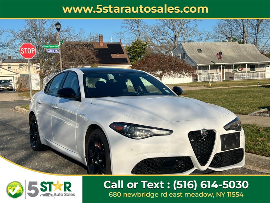 Used 2022 Alfa Romeo Giulia in East Meadow, New York | 5 Star Auto Sales Inc. East Meadow, New York