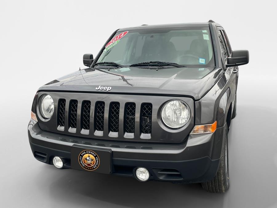 Jeep Patriot's photo