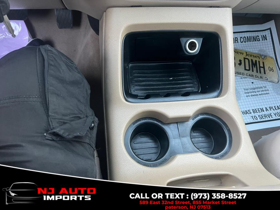 2005 Ford Expedition 5.4L King Ranch 4WD, available for sale in Paterson, New Jersey | NJ Auto Imports. Paterson, New Jersey 2005 Ford Expedition 5.4L King Ranch 4WD, available for sale in Paterson, New Jersey | NJ Auto Imports. Paterson, New Jersey