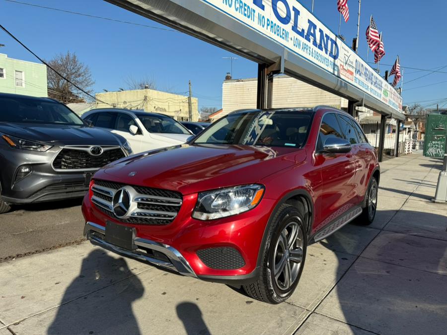 Used 2017 Mercedes-Benz GLC in Hempstead, New York | VIP Auto Credit Express. Hempstead, New York