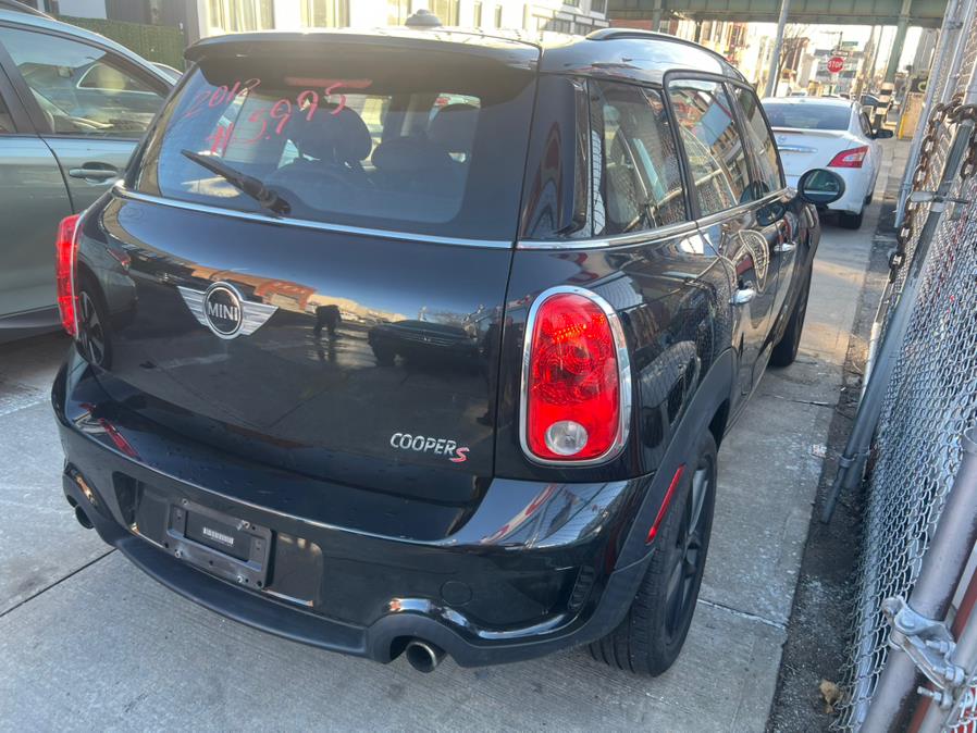 2012 MINI Countryman Countryman S photo 4