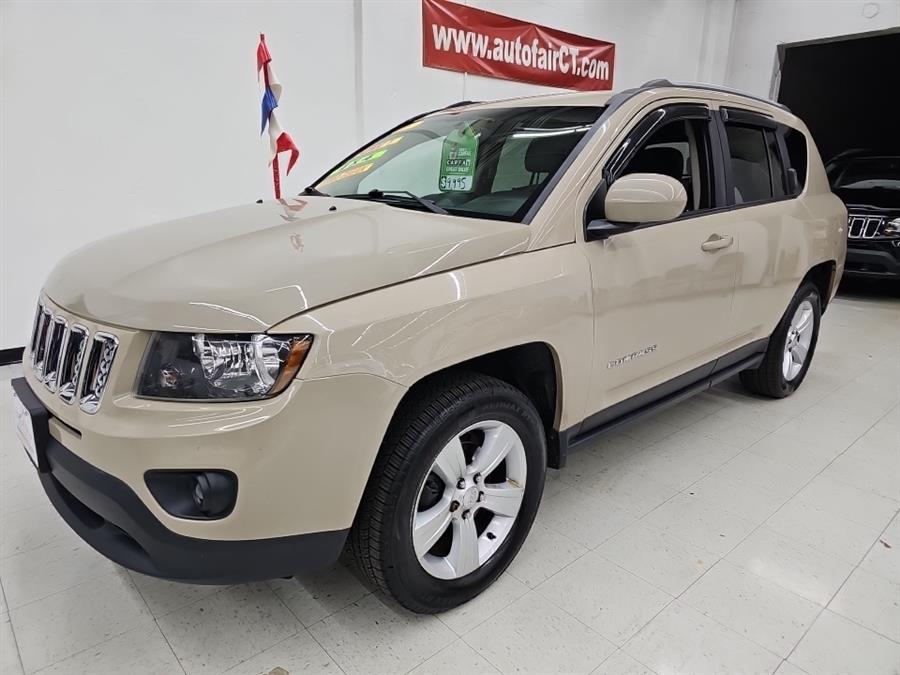 2016 Jeep Compass Latitude photo 2