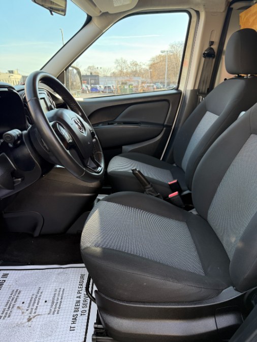 2017 RAM Promaster City Tradesman photo 8