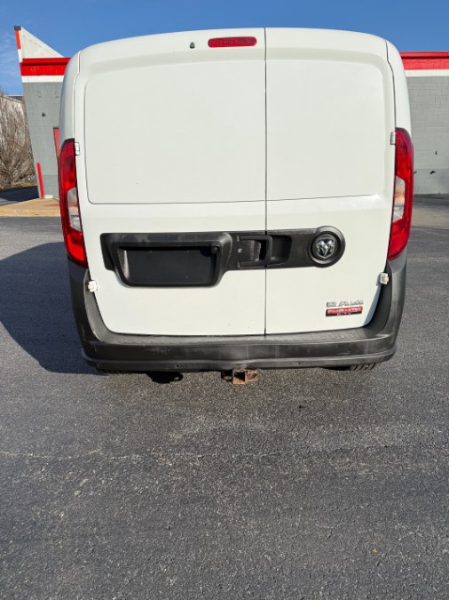 2017 RAM Promaster City Tradesman photo 4