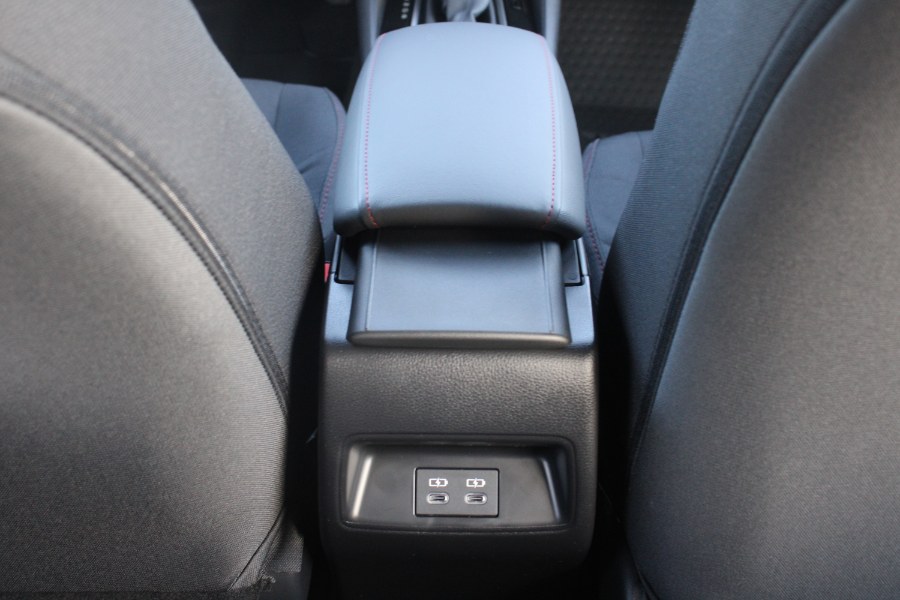 2025 Toyota Corolla SE CVT (Natl), available for sale in BROOKLYN, New York | Deals on Wheels International Auto. BROOKLYN, New York 2025 Toyota Corolla SE CVT (Natl), available for sale in BROOKLYN, New York | Deals on Wheels International Auto. BROOKLYN, New York