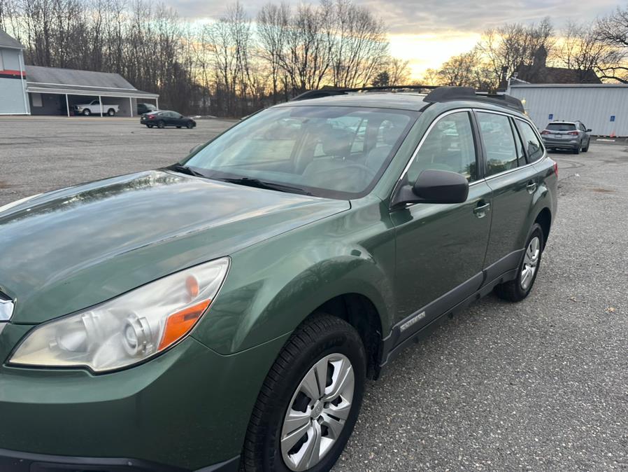 2010 Subaru Outback 2.5i photo 10