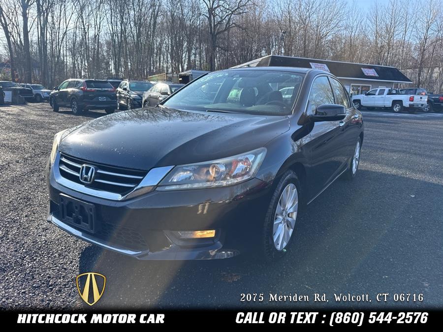 Used 2015 Honda Accord in Wolcott, Connecticut | Hitchcock Motor Car. Wolcott, Connecticut