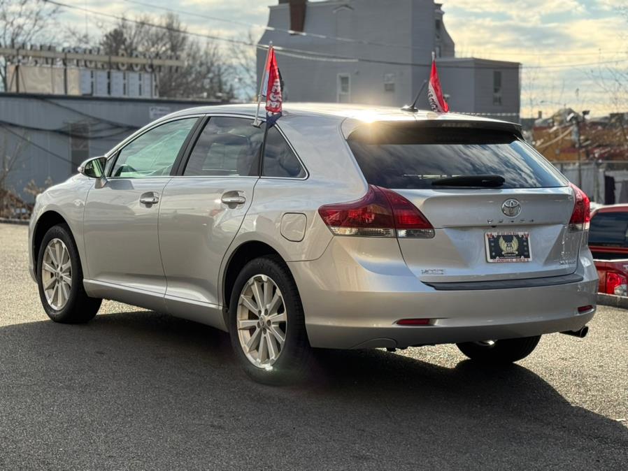 2014 Toyota Venza XLE photo 4