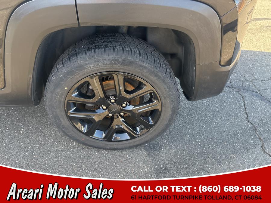 2017 Jeep Renegade Latitude 4x4, available for sale in Tolland, Connecticut | Arcari Motor Sales. Tolland, Connecticut 2017 Jeep Renegade Latitude 4x4, available for sale in Tolland, Connecticut | Arcari Motor Sales. Tolland, Connecticut