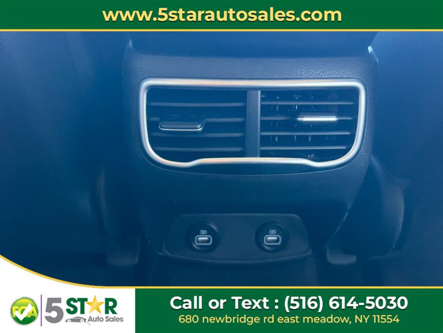 2023 Hyundai Santa Fe SEL AWD, available for sale in East Meadow, New York | 5 Star Auto Sales Inc. East Meadow, New York 2023 Hyundai Santa Fe SEL AWD, available for sale in East Meadow, New York | 5 Star Auto Sales Inc. East Meadow, New York