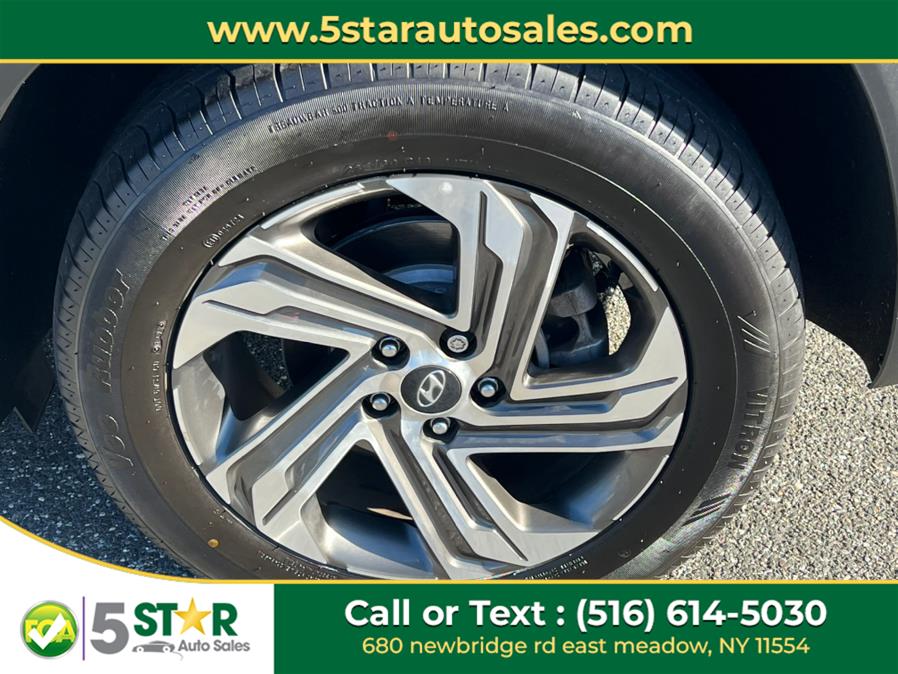 2023 Hyundai Santa Fe SEL AWD, available for sale in East Meadow, New York | 5 Star Auto Sales Inc. East Meadow, New York 2023 Hyundai Santa Fe SEL AWD, available for sale in East Meadow, New York | 5 Star Auto Sales Inc. East Meadow, New York