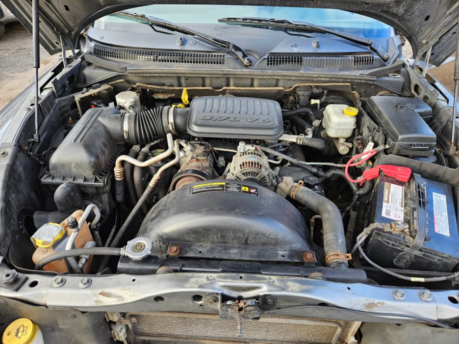 2007 Dodge Dakota 4WD Crew Cab 131" ST 3.7V6, available for sale in East Windsor, Connecticut | Toro Auto. East Windsor, Connecticut 2007 Dodge Dakota 4WD Crew Cab 131" ST 3.7V6, available for sale in East Windsor, Connecticut | Toro Auto. East Windsor, Connecticut