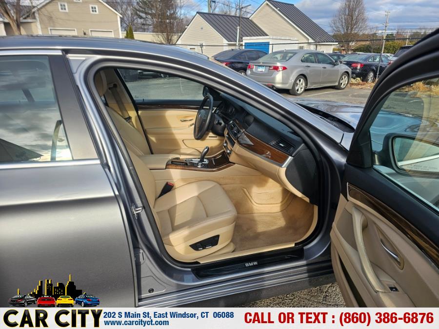 2012 BMW 5 Series 4dr Sdn 528i xDrive AWD, available for sale in East Windsor, Connecticut | Car City LLC. East Windsor, Connecticut 2012 BMW 5 Series 4dr Sdn 528i xDrive AWD, available for sale in East Windsor, Connecticut | Car City LLC. East Windsor, Connecticut