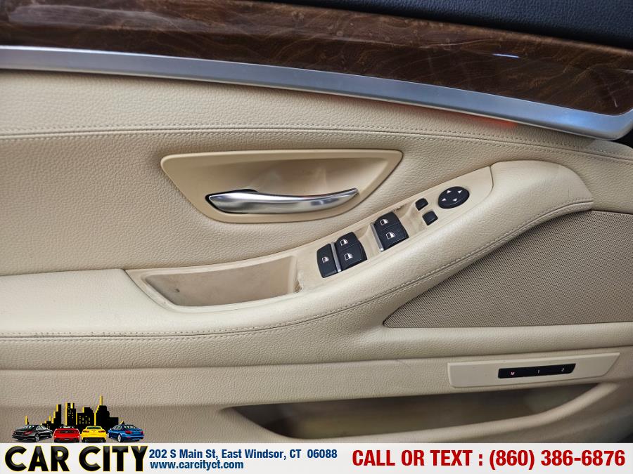 2012 BMW 5 Series 4dr Sdn 528i xDrive AWD, available for sale in East Windsor, Connecticut | Car City LLC. East Windsor, Connecticut 2012 BMW 5 Series 4dr Sdn 528i xDrive AWD, available for sale in East Windsor, Connecticut | Car City LLC. East Windsor, Connecticut