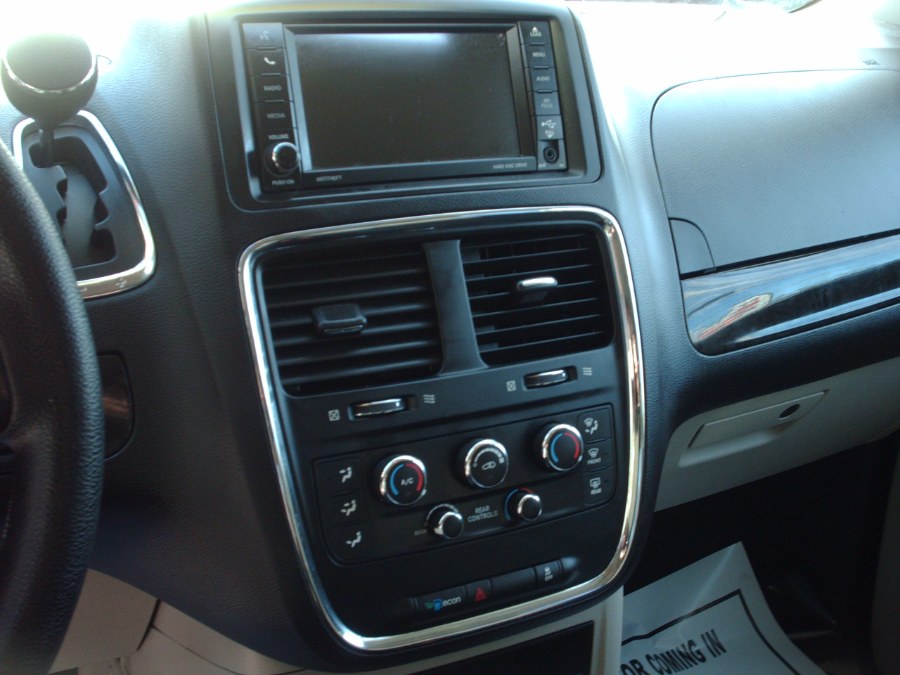 2017 Dodge Grand Caravan SE Wagon, available for sale in Warwick, Rhode Island | Premier Automotive Sales. Warwick, Rhode Island 2017 Dodge Grand Caravan SE Wagon, available for sale in Warwick, Rhode Island | Premier Automotive Sales. Warwick, Rhode Island