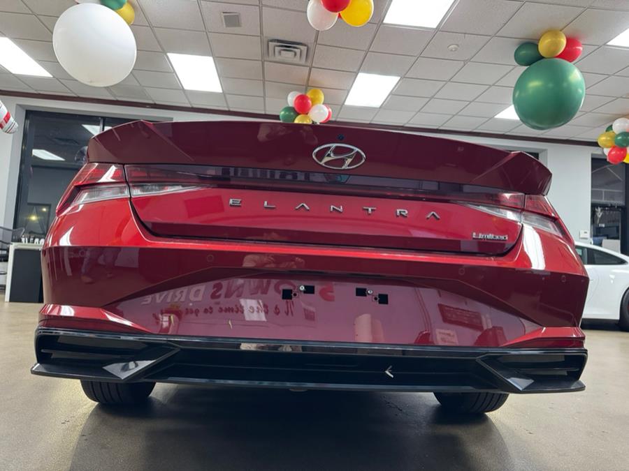2022 Hyundai Elantra Limited IVT, available for sale in Inwood, New York | 5 Towns Drive. Inwood, New York 2022 Hyundai Elantra Limited IVT, available for sale in Inwood, New York | 5 Towns Drive. Inwood, New York