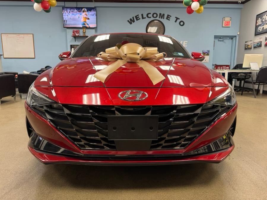 2022 Hyundai Elantra Limited IVT, available for sale in Inwood, New York | 5 Towns Drive. Inwood, New York 2022 Hyundai Elantra Limited IVT, available for sale in Inwood, New York | 5 Towns Drive. Inwood, New York
