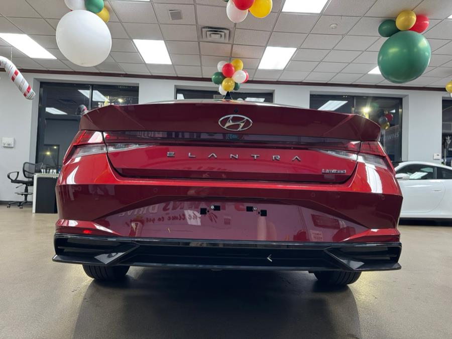 2022 Hyundai Elantra Limited IVT, available for sale in Inwood, New York | 5 Towns Drive. Inwood, New York 2022 Hyundai Elantra Limited IVT, available for sale in Inwood, New York | 5 Towns Drive. Inwood, New York