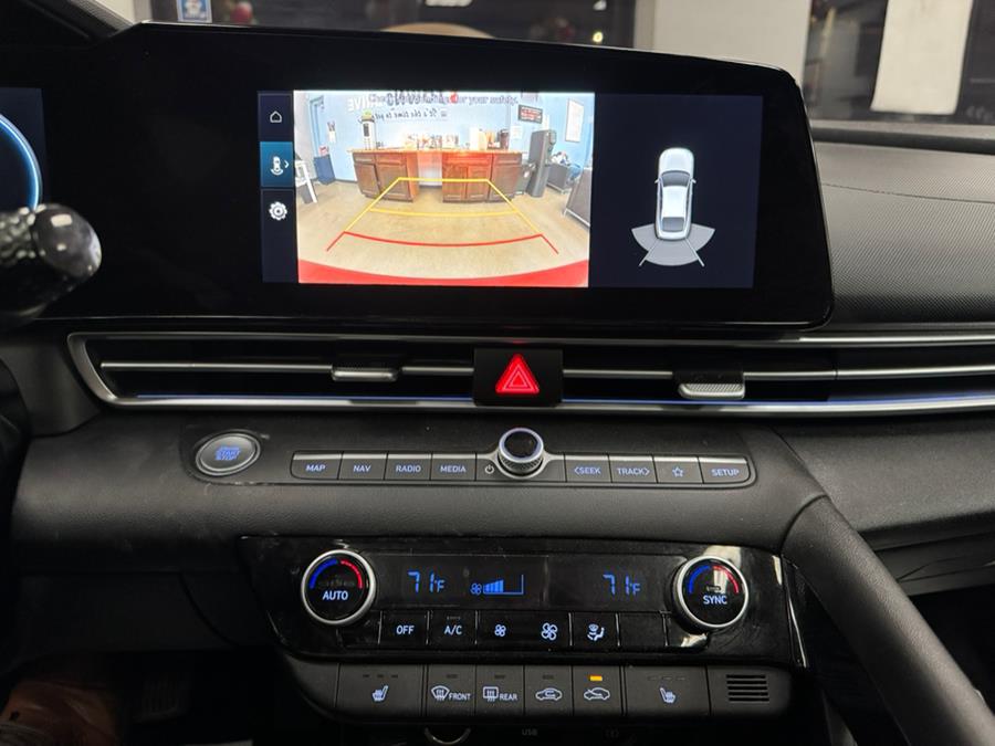 2022 Hyundai Elantra Limited IVT, available for sale in Inwood, New York | 5 Towns Drive. Inwood, New York 2022 Hyundai Elantra Limited IVT, available for sale in Inwood, New York | 5 Towns Drive. Inwood, New York