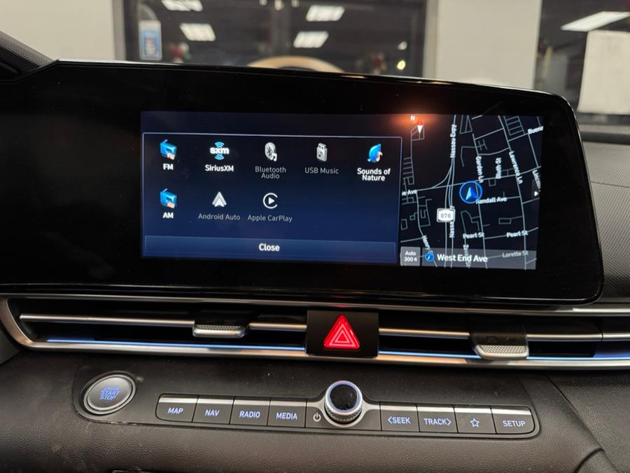 2022 Hyundai Elantra Limited IVT, available for sale in Inwood, New York | 5 Towns Drive. Inwood, New York 2022 Hyundai Elantra Limited IVT, available for sale in Inwood, New York | 5 Towns Drive. Inwood, New York
