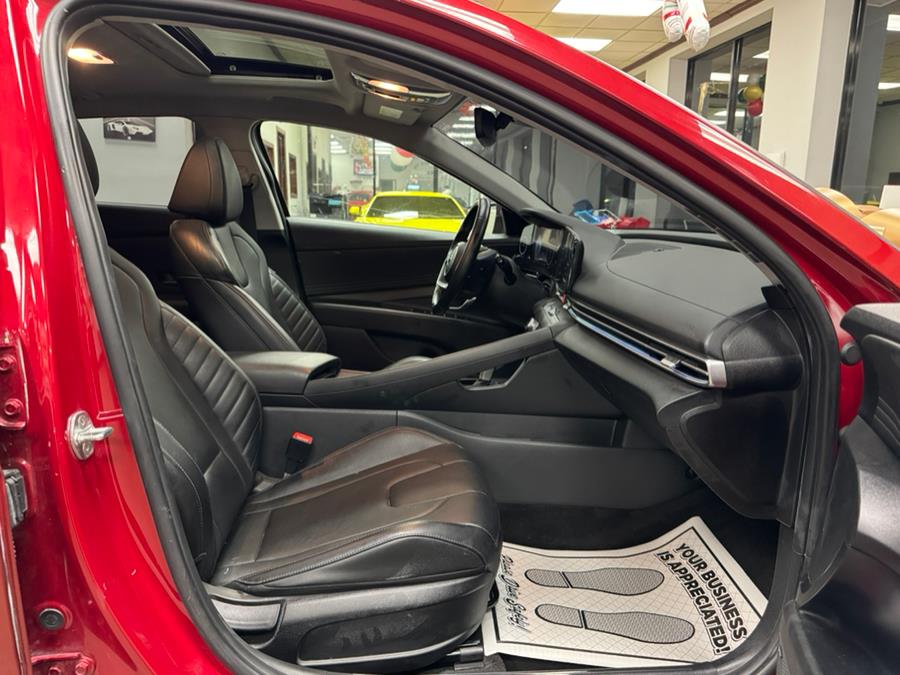 2022 Hyundai Elantra Limited IVT, available for sale in Inwood, New York | 5 Towns Drive. Inwood, New York 2022 Hyundai Elantra Limited IVT, available for sale in Inwood, New York | 5 Towns Drive. Inwood, New York