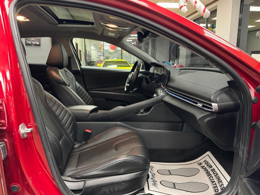 2022 Hyundai Elantra Limited IVT, available for sale in Inwood, New York | 5 Towns Drive. Inwood, New York 2022 Hyundai Elantra Limited IVT, available for sale in Inwood, New York | 5 Towns Drive. Inwood, New York