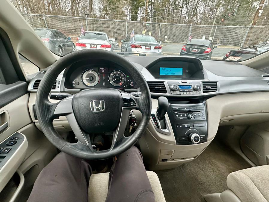 2011 Honda Odyssey 5dr LX, available for sale in Hartford, Connecticut | HPG Auto Sales LLC. Hartford, Connecticut 2011 Honda Odyssey 5dr LX, available for sale in Hartford, Connecticut | HPG Auto Sales LLC. Hartford, Connecticut