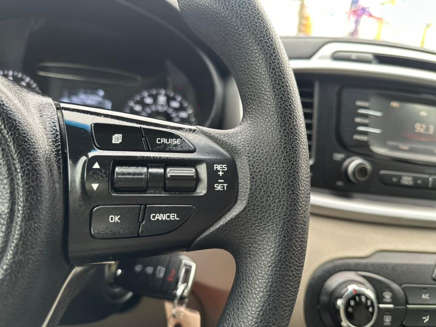 2016 Kia Sorento FWD 4dr 2.4L LX, available for sale in Hasbrouck Heights, New Jersey | Muwan Motors. Hasbrouck Heights, New Jersey 2016 Kia Sorento FWD 4dr 2.4L LX, available for sale in Hasbrouck Heights, New Jersey | Muwan Motors. Hasbrouck Heights, New Jersey