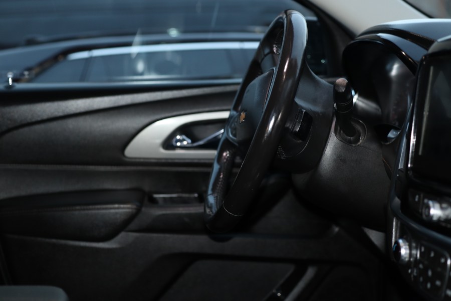 2019 Chevrolet Traverse AWD 4dr LT Cloth w/1LT, available for sale in Jamaica, New York | Hillside Auto Mall Inc.. Jamaica, New York 2019 Chevrolet Traverse AWD 4dr LT Cloth w/1LT, available for sale in Jamaica, New York | Hillside Auto Mall Inc.. Jamaica, New York
